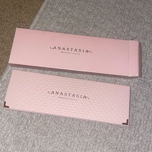 New eye shadow anastasia palette ❤️❤️❤️❤️